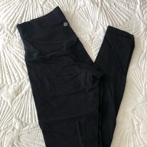 Lululemon leggings size 6